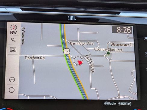 Used 2020 Toyota Camry XLE image 29