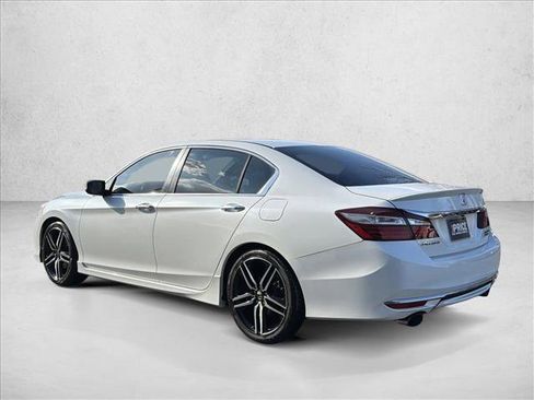 Used 2017 Honda Accord Sport Special Edition image 7