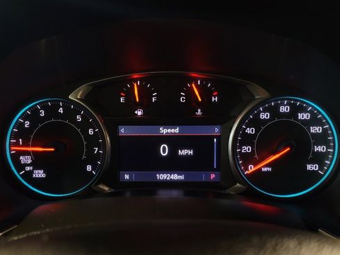 Used 2019 Chevrolet Equinox Premier image 23