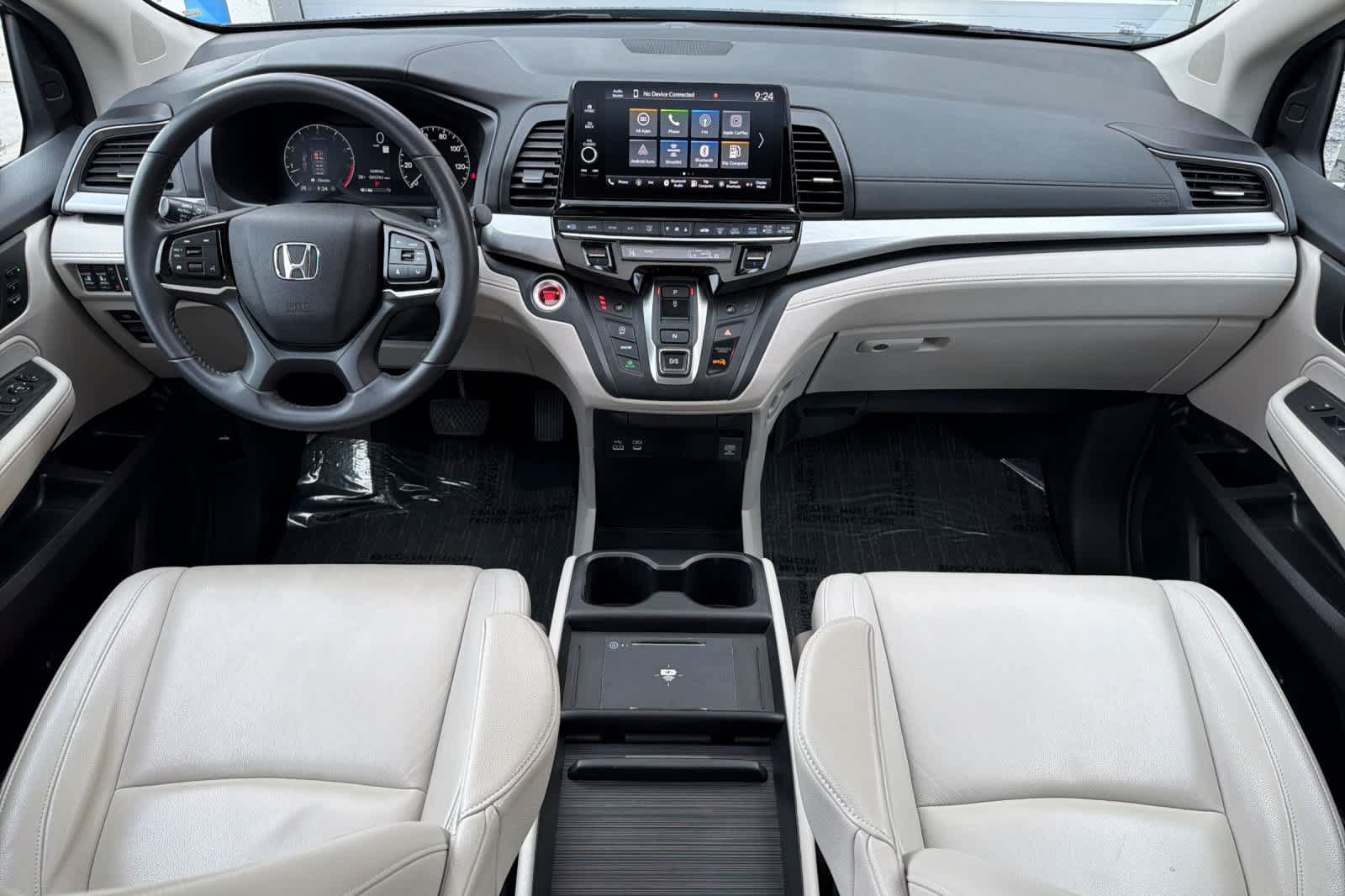 Used 2025 Honda Odyssey EX-L image 3