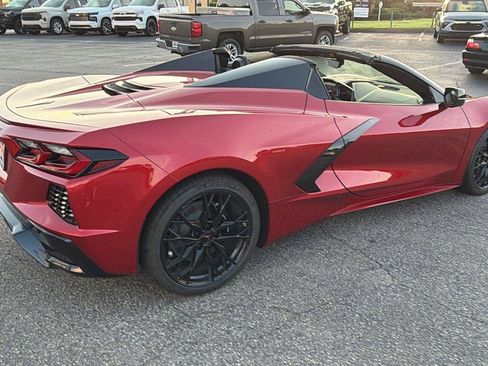 New 2027 Chevrolet Corvette Stingray Convertible w/ 1LT RWD image 8