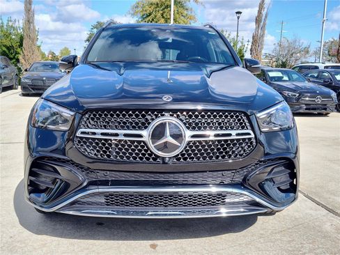 Used 2024 Mercedes-Benz GLE 450e 4MATIC image 11