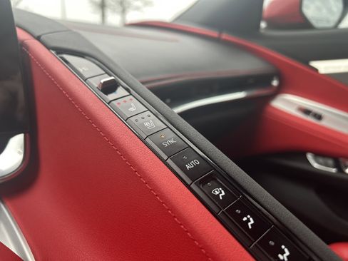 Used 2020 Chevrolet Corvette Stingray Preferred Cpe w/ 2LT Preferred Equipment Group image 25