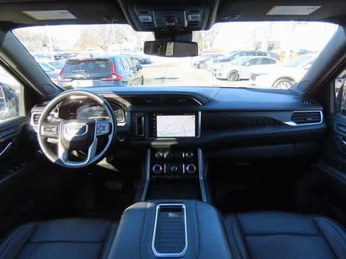 Used 2023 GMC Yukon Denali image 21