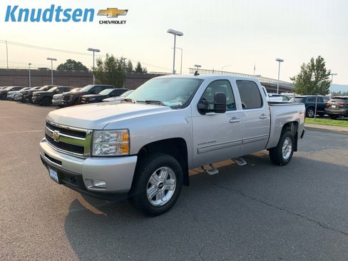 Used 2011 Chevrolet Silverado 1500 LTZ w/ Suspension Package, Off-Road AWD/4WD image 3