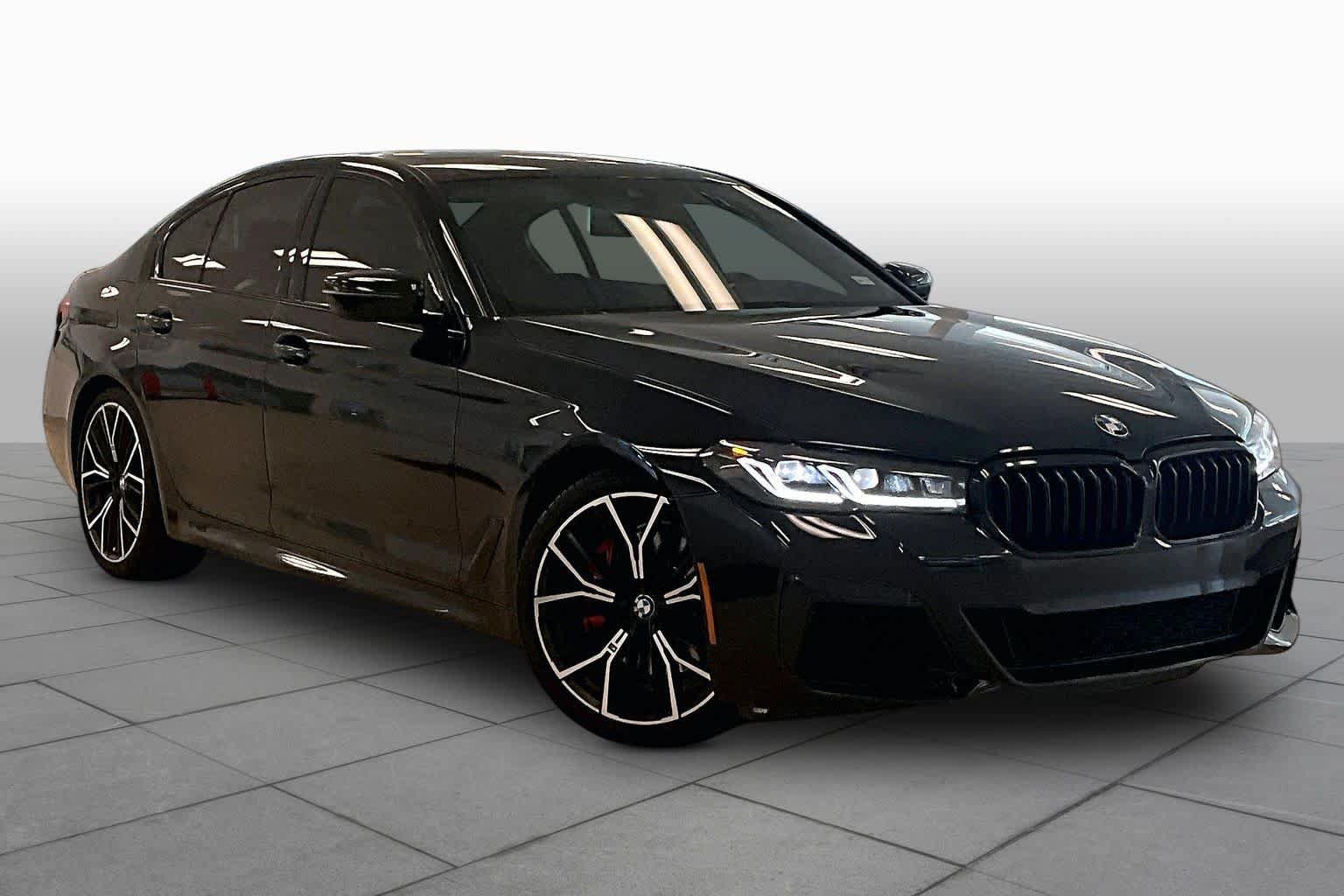 Used 2023 BMW 530i w/ M Sport Package RWD image 2