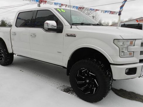 Used 2016 Ford F150 Platinum w/ Equipment Group 701A Luxury image 5
