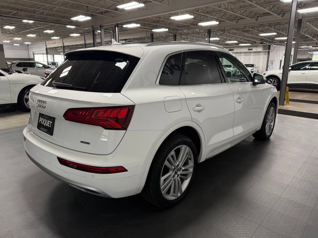 Used 2019 Audi Q5 2.0T Premium Plus w/ Premium Plus Package AWD/4WD image 4