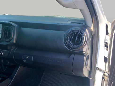 Used 2021 Toyota Tacoma SR w/ SR Convenience Package RWD image 19