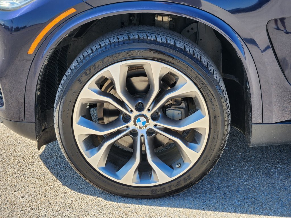Used 2018 BMW X5 xDrive35d w/ Premium Package AWD/4WD image 10