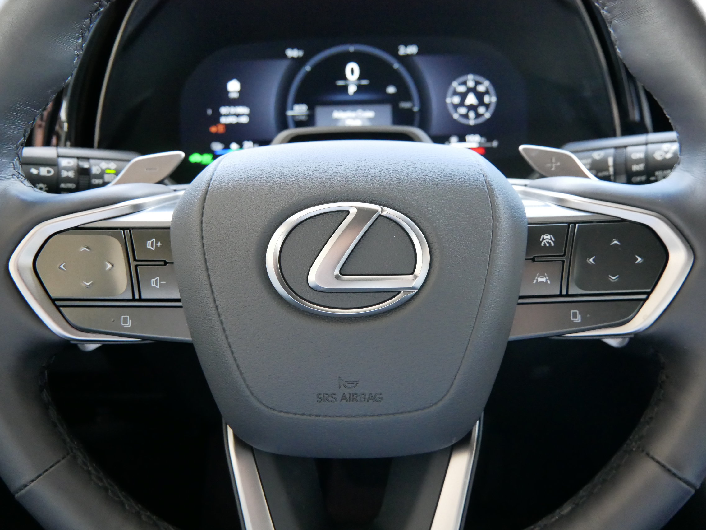 Certified 2026 Lexus TX 550h AWD Plug-In Hybrid w/ Technology Package image 39