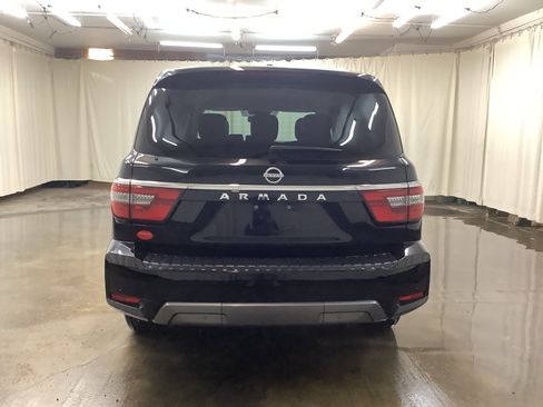 Used 2024 Nissan Armada SV AWD/4WD image 7