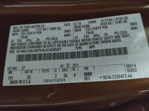 Used 2017 Ford Escape Titanium w/ Equipment Group 301A FWD image 33