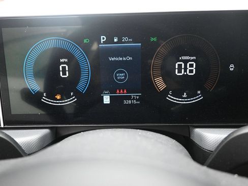 Used 2025 Hyundai Sonata SEL FWD image 21