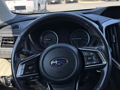 Used 2022 Subaru Ascent Touring AWD/4WD image 10