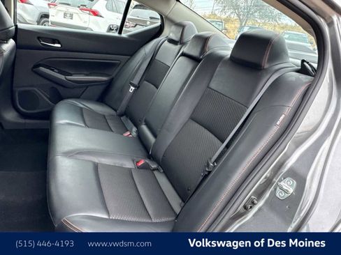 Used 2023 Nissan Altima 2.5 SR image 12