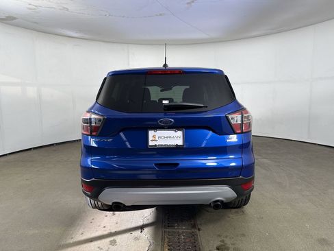 Used 2017 Ford Escape SE image 30