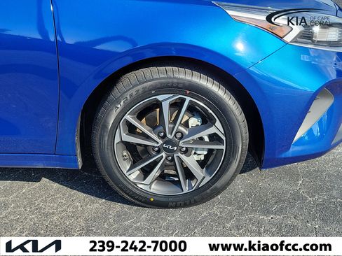 Used 2024 Kia Forte LXS w/ LXS Technology Package FWD image 7