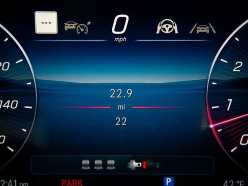 New 2026 Mercedes-Benz GLC 300 4MATIC image 24