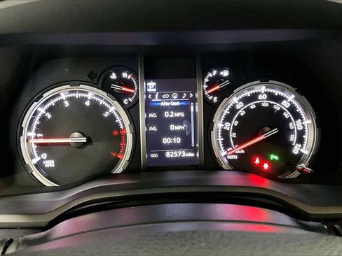 Used 2022 Toyota 4Runner Limited image 23