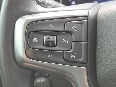 Used 2023 Chevrolet Silverado 1500 LT Trail Boss w/ LPO, Dark Essentials Package image 12