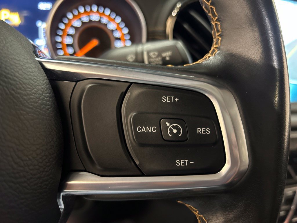 Used 2021 Jeep Gladiator Overland AWD/4WD image 24