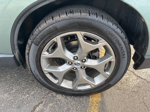 Used 2017 Subaru Forester 2.5i Touring image 9