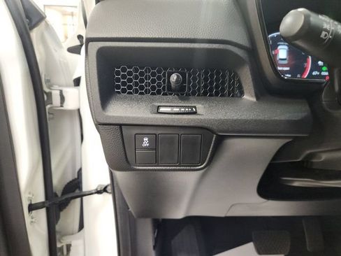 Used 2025 Honda CR-V EX image 19