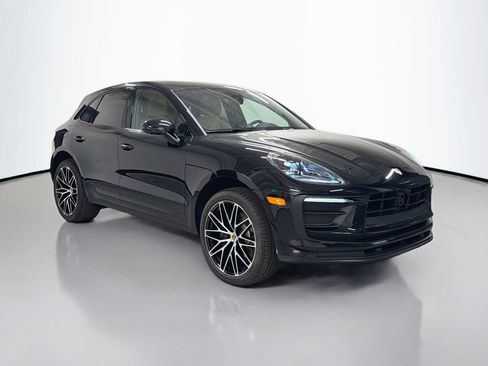 New 2026 Porsche Macan AWD/4WD image 7