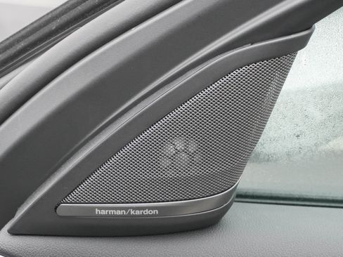 Certified 2023 BMW 540i w/ Dynamic Handling Package image 31