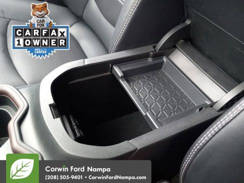 Used 2020 Toyota RAV4 Limited image 19