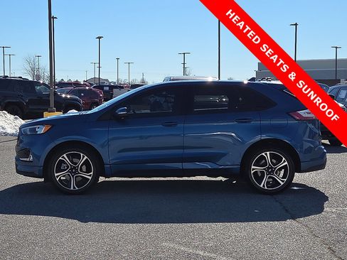 Used 2019 Ford Edge ST w/ Convenience Package image 3
