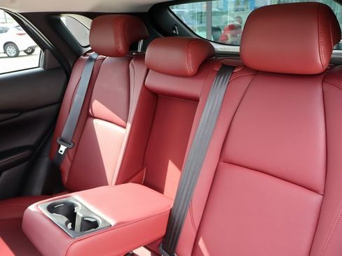 Certified 2025 MAZDA CX-30 AWD 2.5 S w/ Preferred Package image 14