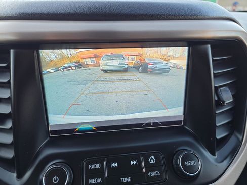 Used 2019 GMC Acadia Denali image 15