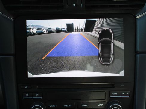 Used 2019 Porsche 911 Carrera 4S image 17