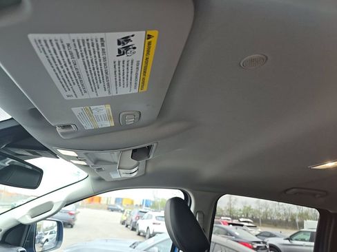 Used 2024 Ford Ranger Lariat w/ Advanced Towing Package image 13