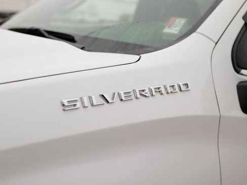 Used 2024 Chevrolet Silverado 1500 LTZ image 38