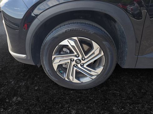Used 2023 Hyundai Santa Fe SEL FWD image 9