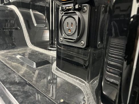 Used 2026 Chevrolet Silverado 1500 Custom Trail Boss w/ LPO, Dark Essentials Package image 31