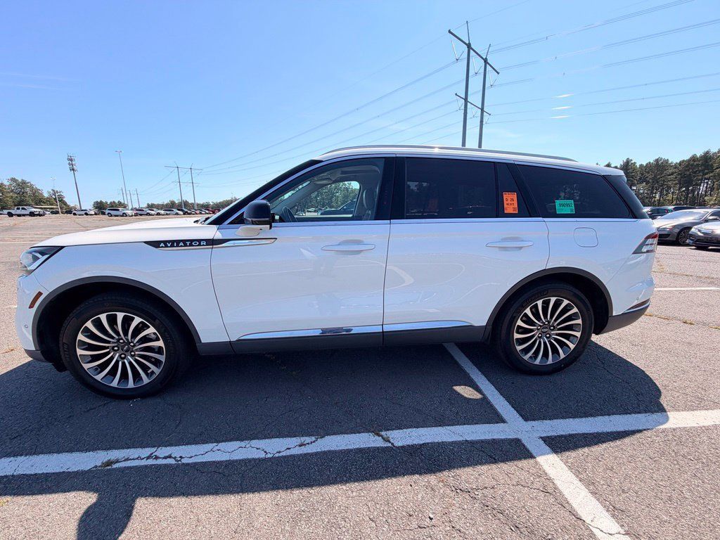 Used 2020 Lincoln Aviator Reserve w/ Equipment Group 201A AWD/4WD image 5
