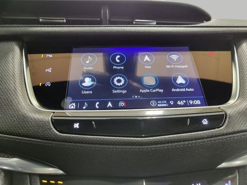 Certified 2025 Cadillac XT5 Sportv w/ Technology Package image 8