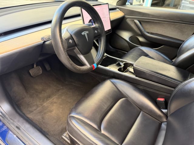 Used 2020 Tesla Model 3 Standard Range Plus RWD image 12