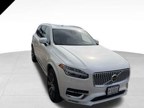 Used 2025 Volvo XC90 B6 Plus w/ Protection Package Premier image 1