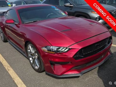 Used 2019 Ford Mustang GT Premium w/ Equipment Group 401A RWD image 1