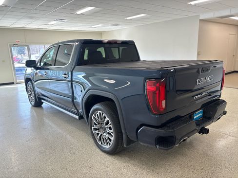 Used 2023 GMC Sierra 1500 Denali Ultimate image 10