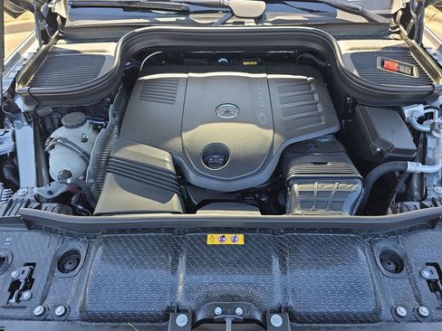 New 2025 Mercedes-Benz GLS 450 4MATIC image 30