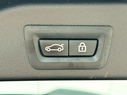 Used 2022 BMW X5 M w/ Executive Package image 13