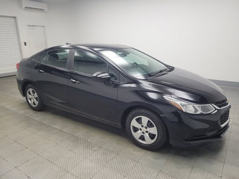Used 2017 Chevrolet Cruze LS image 11