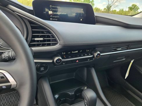New 2026 MAZDA MAZDA3 2.5 S Sedan w/ Preferred Pkg FWD image 12