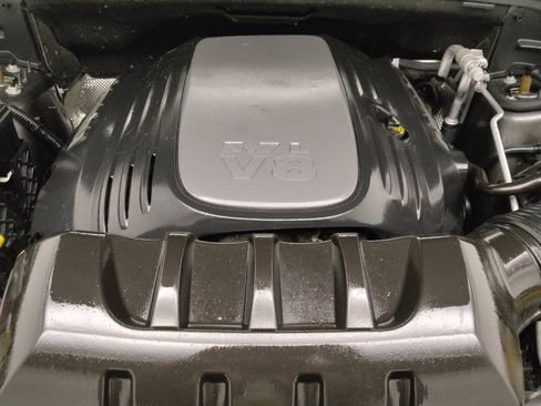 Used 2019 Jeep Grand Cherokee Summit AWD/4WD image 30
